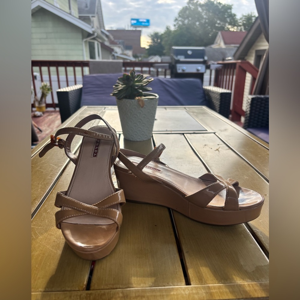 PRADA Tan Sandals, Size: 36 1/2 - Picture 5 of 17